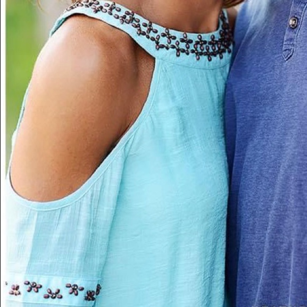 Long sleeve dress with cut out shoulders